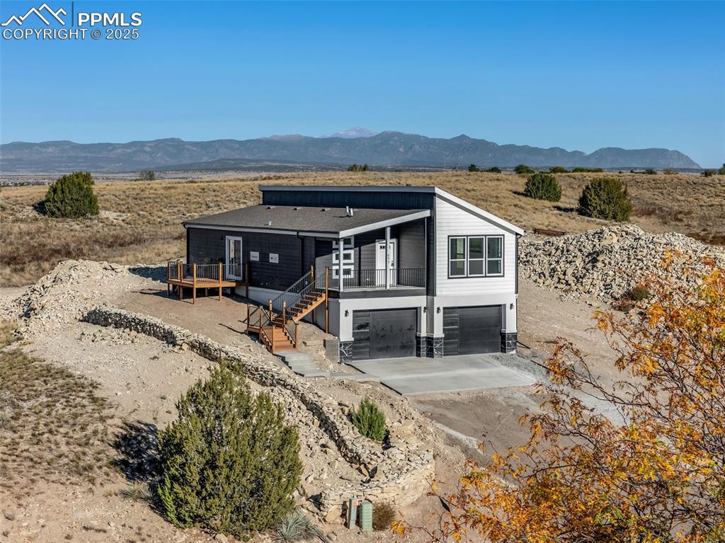 893 S Greenway Avenue