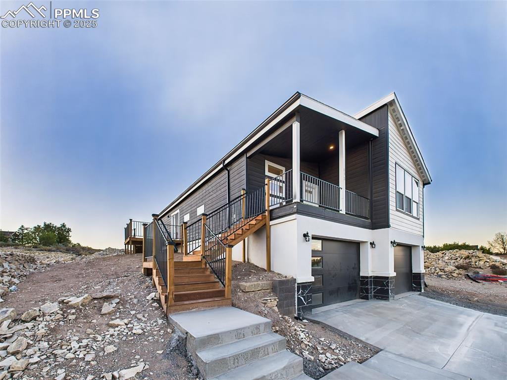 893 S Greenway Avenue photo 2