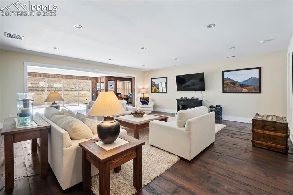 Lower-Level Family Room