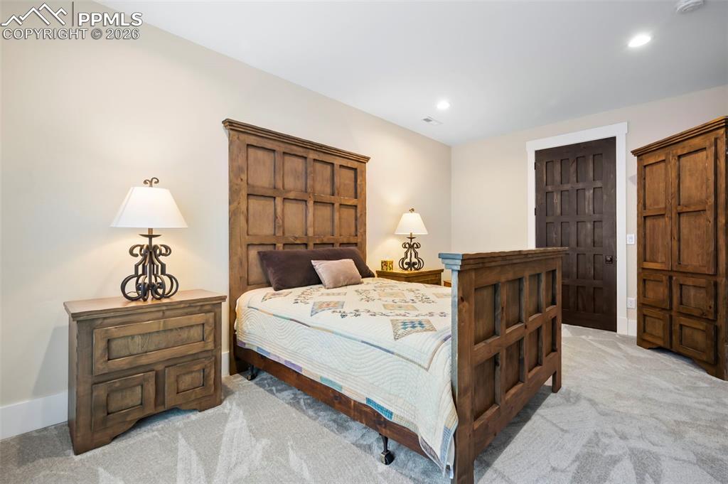 2nd Bedroom/another angle