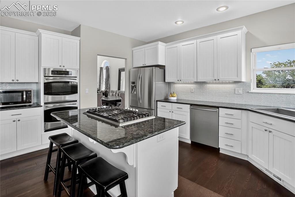 Granite counters & SS appliances including dual oven