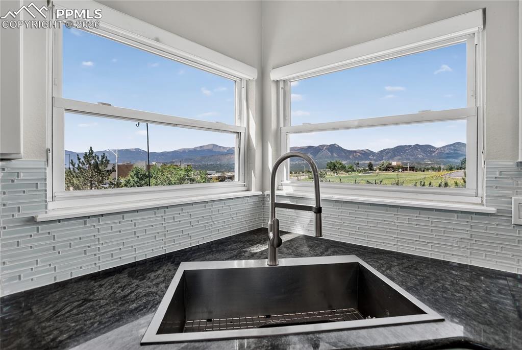 Unobstructed mountain views