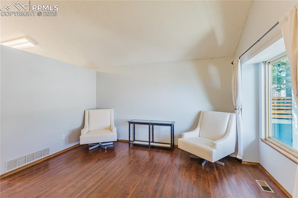 6910 Sproul Lane photo 3