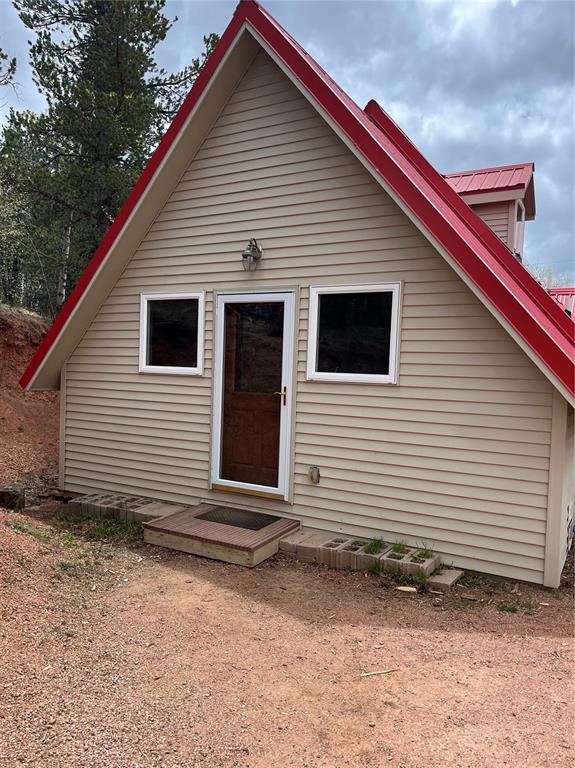 646 Grey Eagle Drive photo 2