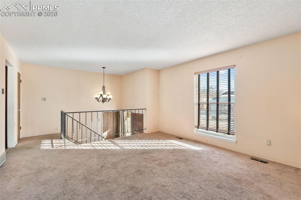 4096 London Lane photo 3