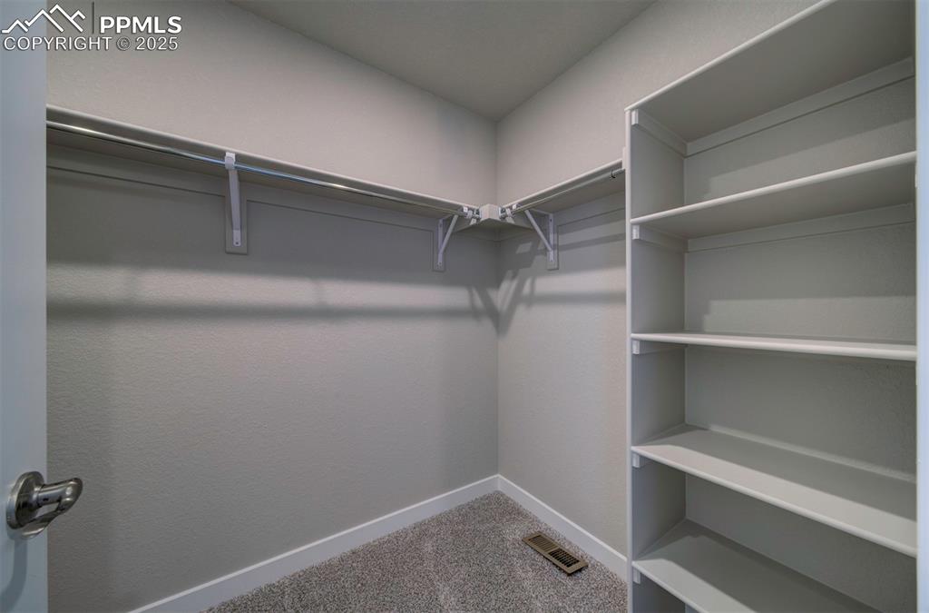 Walk-In Closets