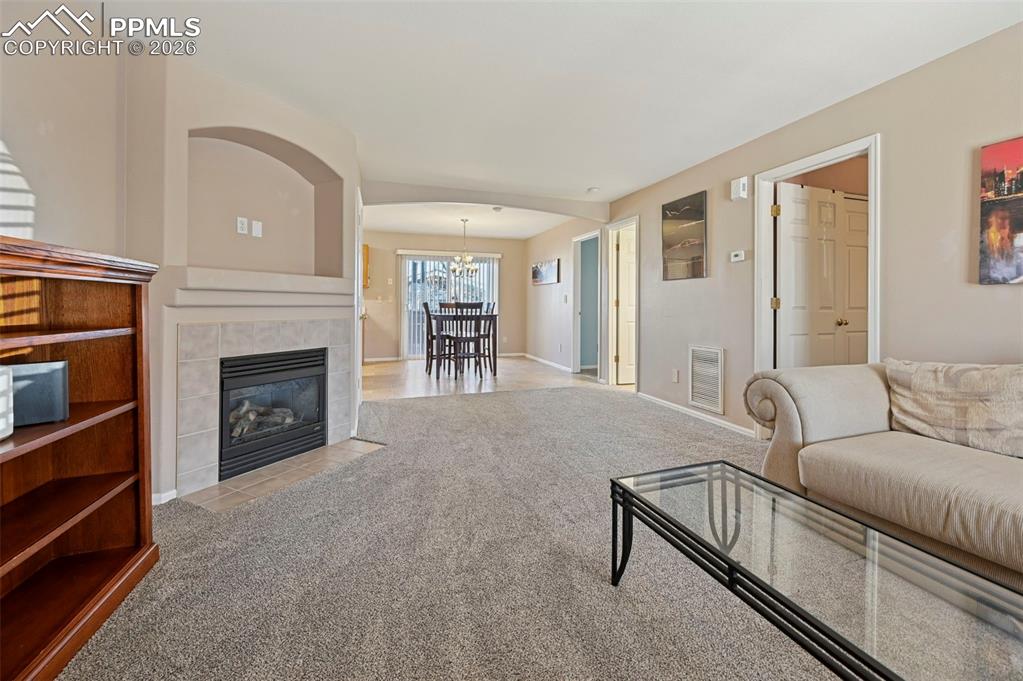 339 Ellers Grove photo 2