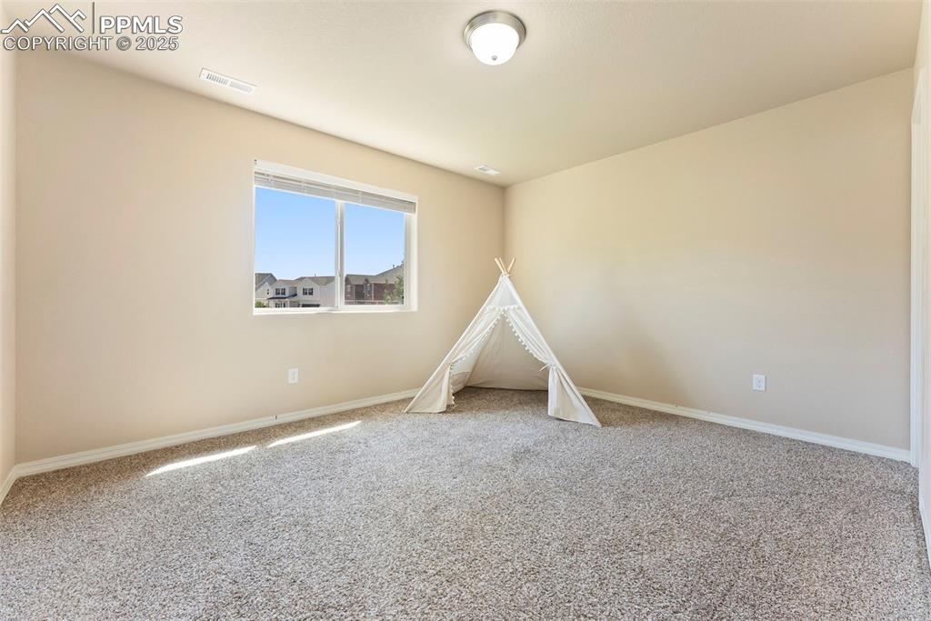Large 3rd bedroom with walk in closet