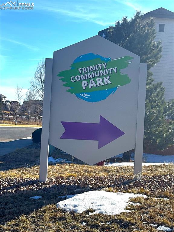 Community Park, playground and dog park