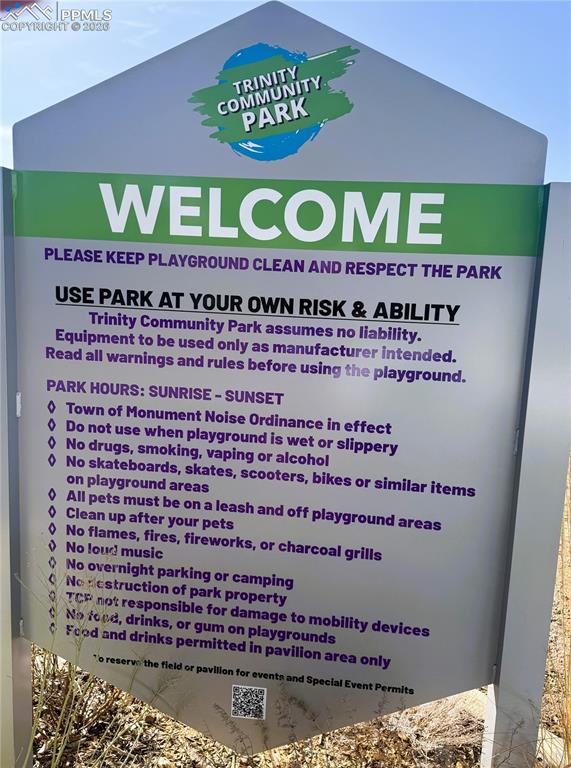 Community Park, playground and dog park