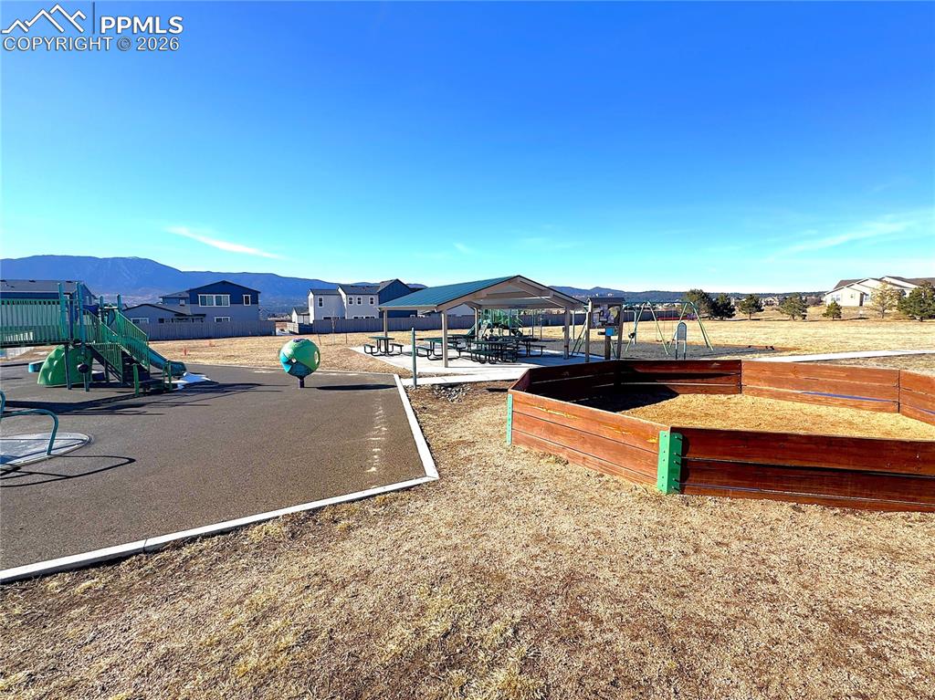 Community Park, playground and dog park