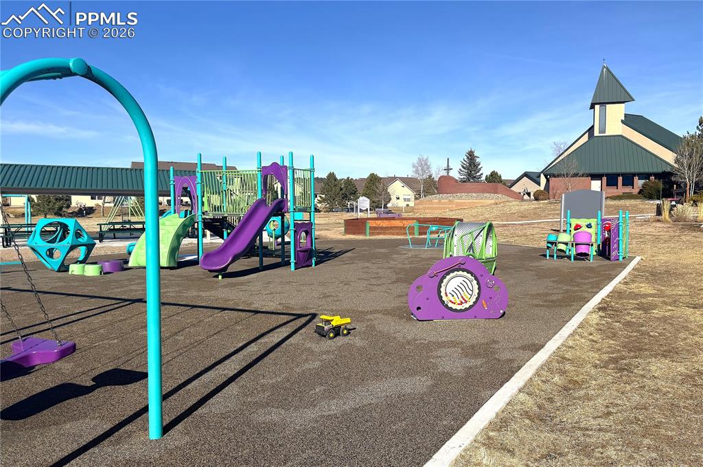 Community Park, playground and dog park