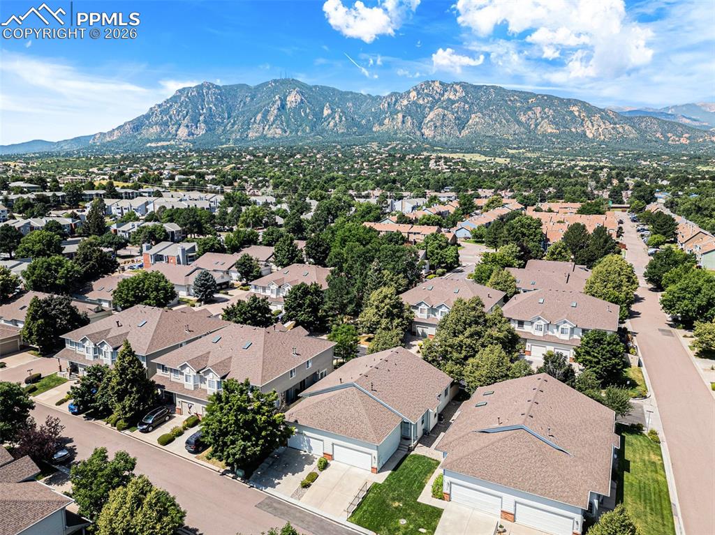 3914 Leah Heights photo 2