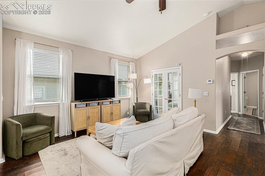 3914 Leah Heights photo 3