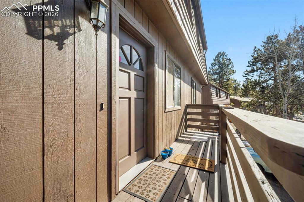 554 Manor Court #C photo 2