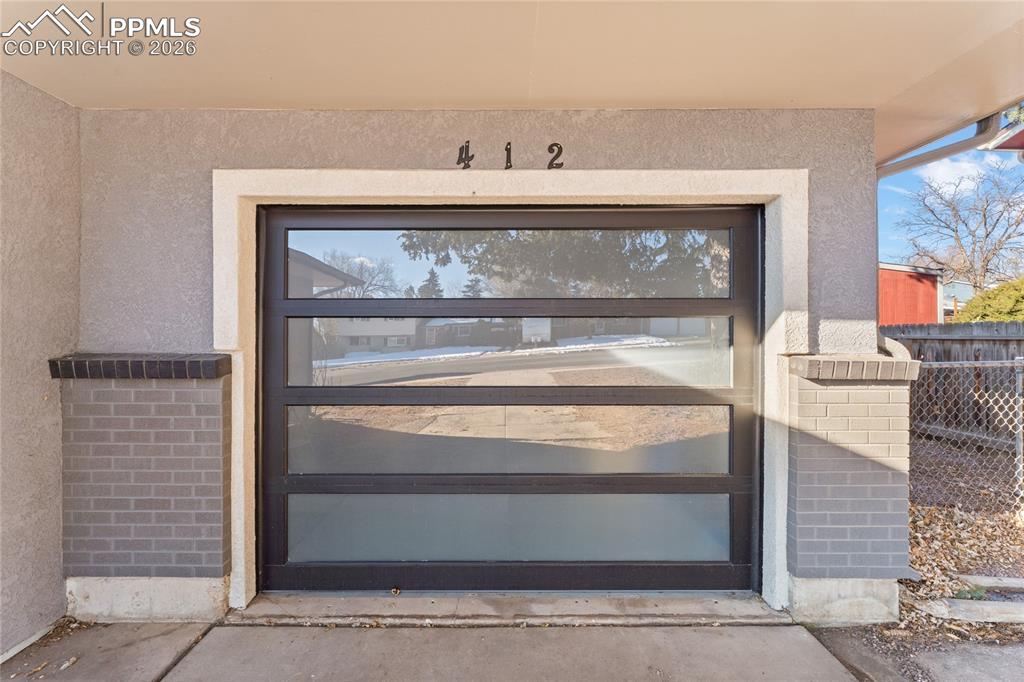 412 Edgewood Drive photo 3