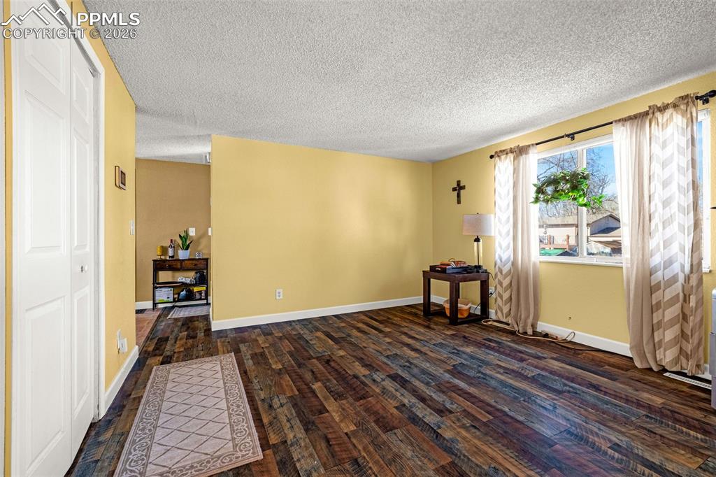 115 Cherry Circle photo 2