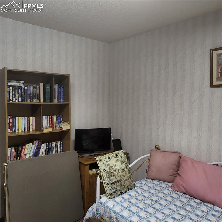 Residents can reserve this bedrm in Rec bldg