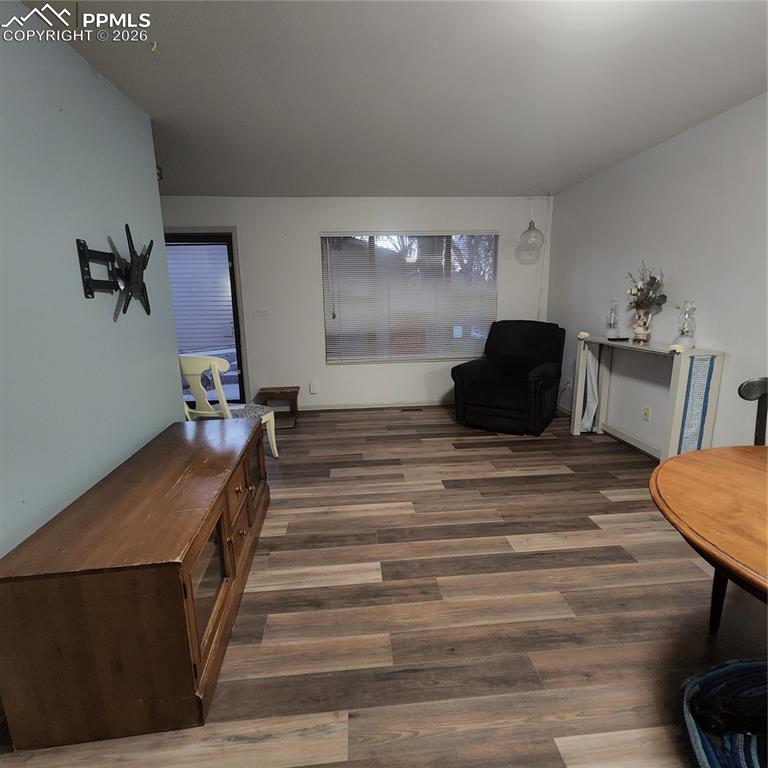 1014 Lutheran Way photo 2