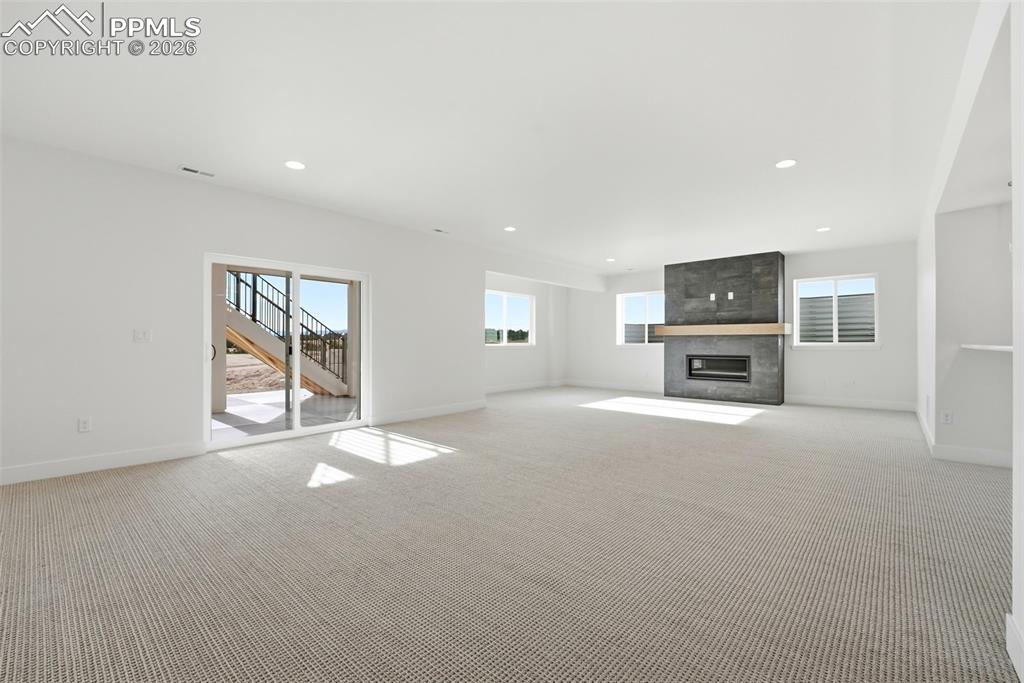 9094 Nature Refuge Way