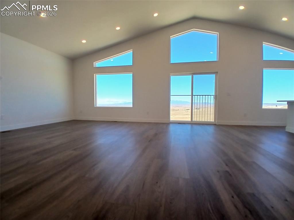 19981 Cloudfield Point photo 3