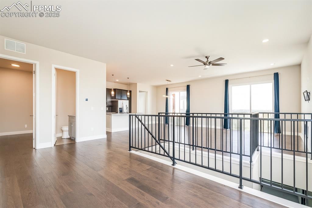 1914 Cuchara Drive photo 3