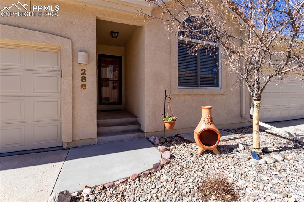 286 Luxury Lane photo 3