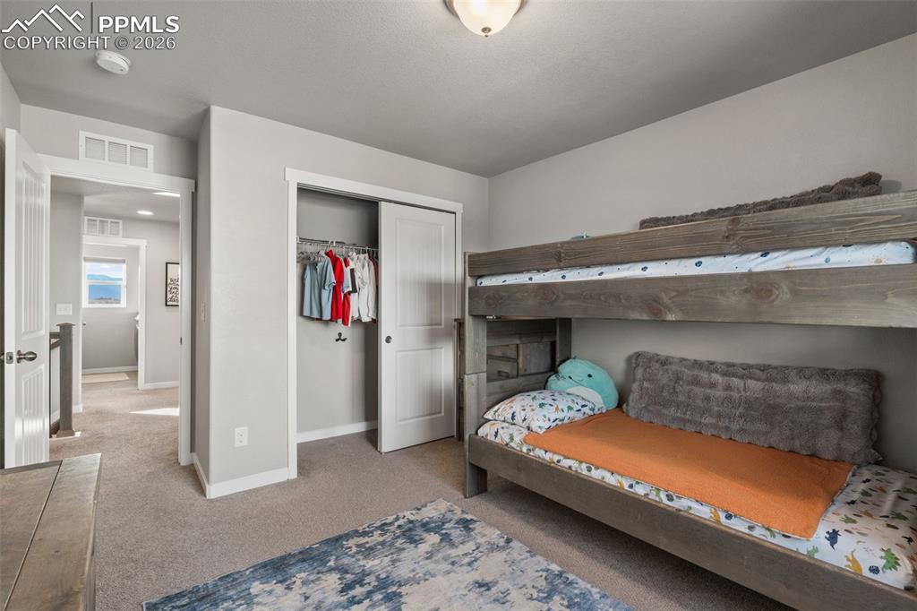 Additional bedroom on upper level 