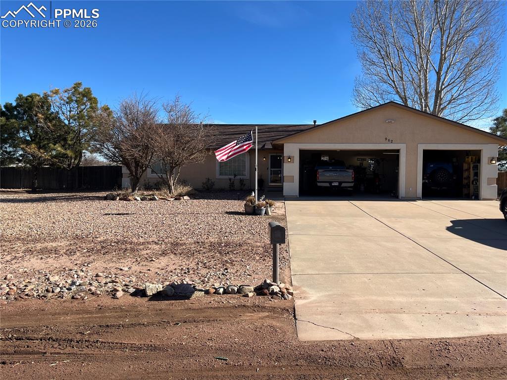 962 S Cienaga Drive photo 2