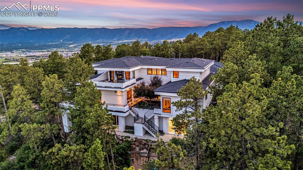 205 Cobblestone Way photo 2