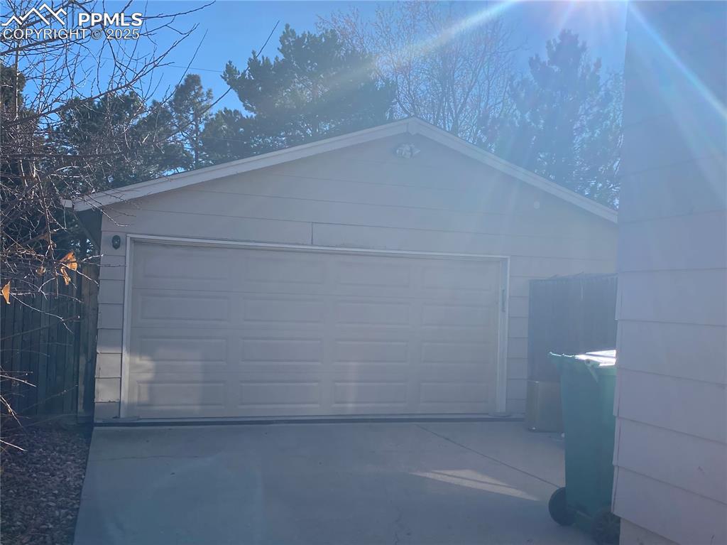 4127 Palmer Park Boulevard photo 2