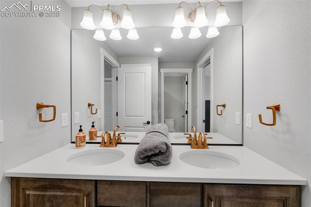 Basement J&J Bathroom