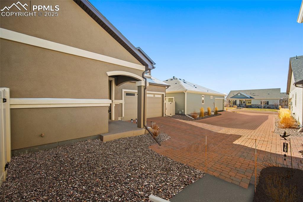 6167 Armdale Heights photo 3