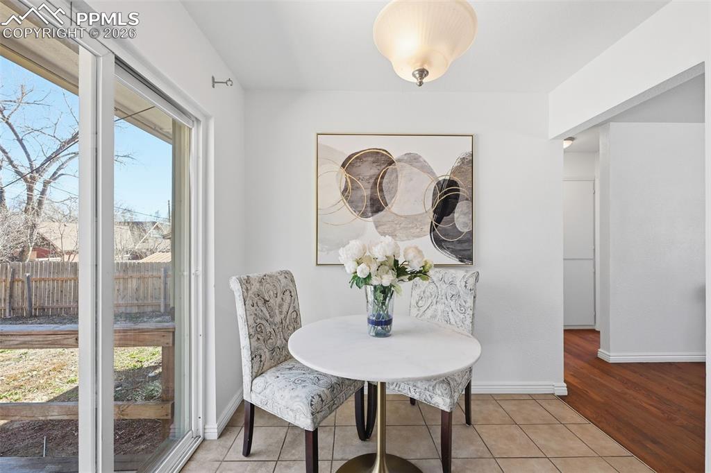 Nook attached to the kitchen