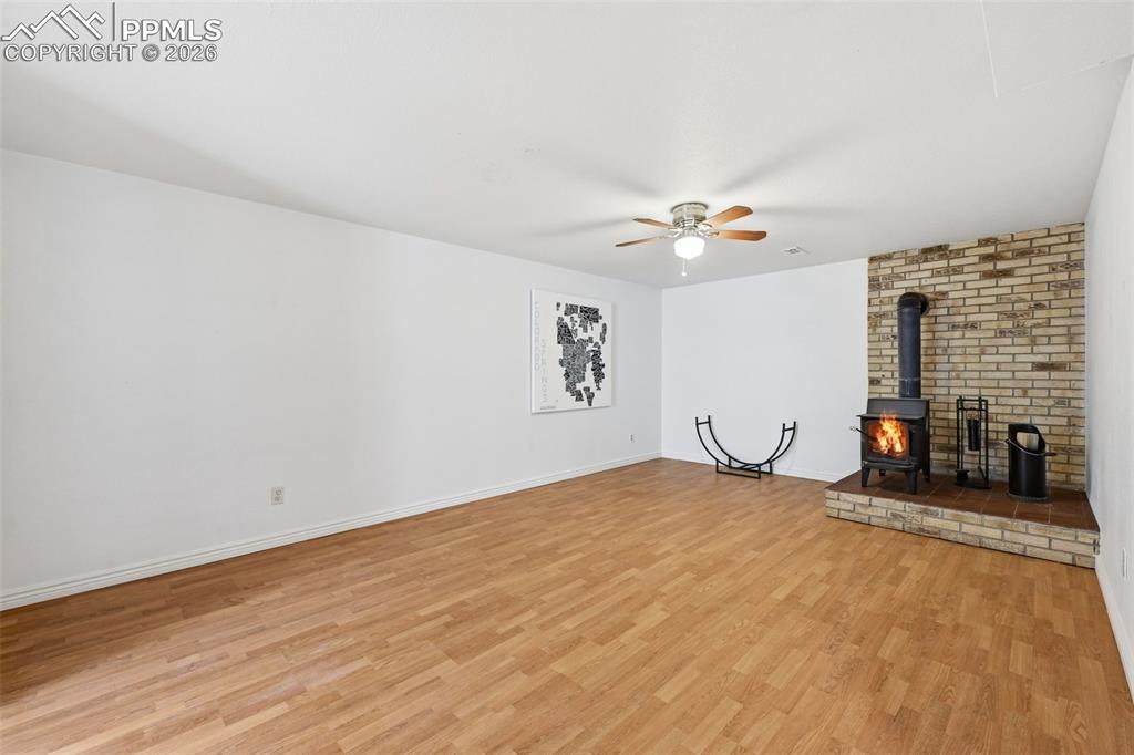 Large rec room area in basement