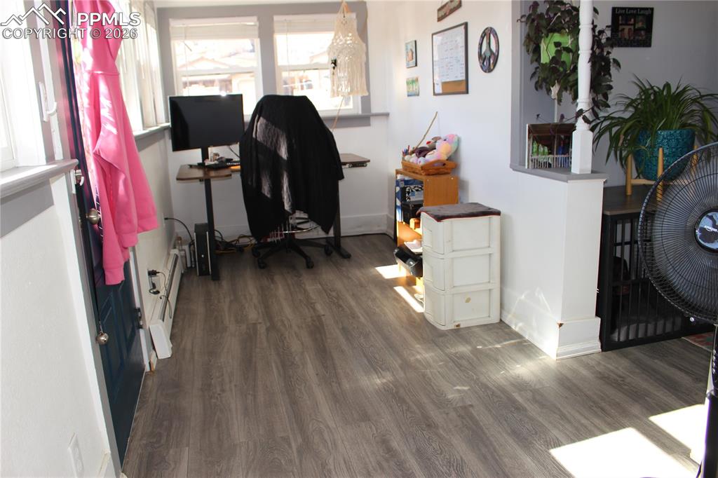 1904 Glenn Street photo 3