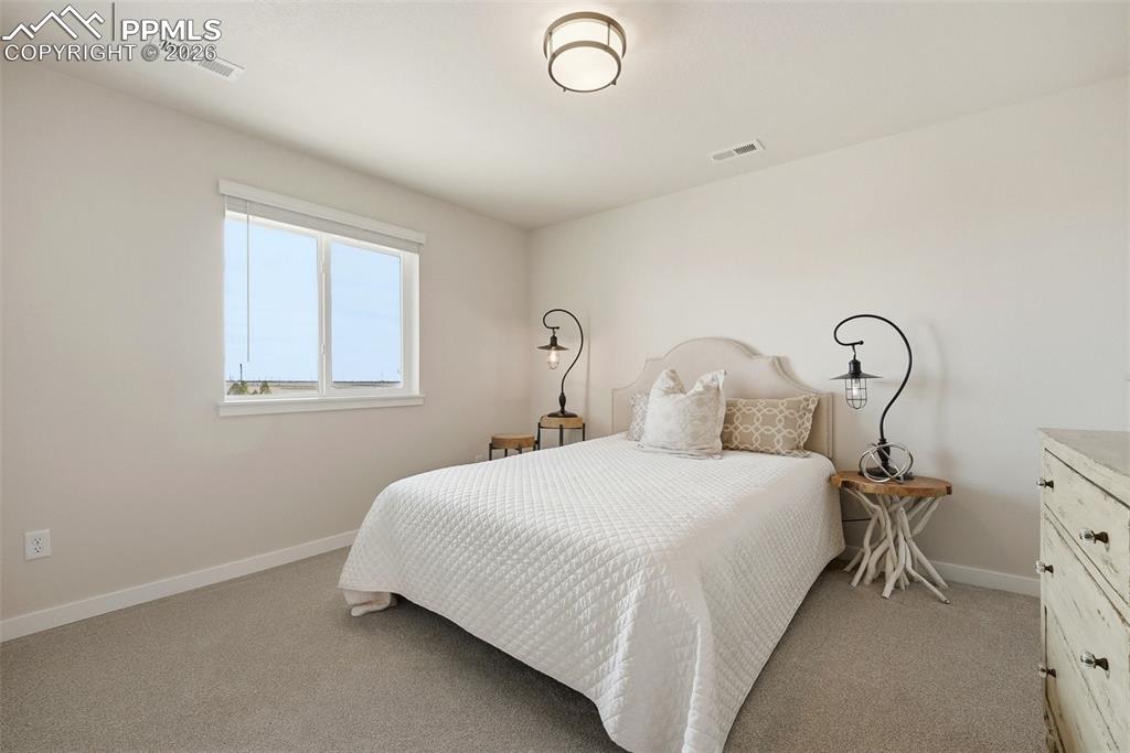 9456 Traveler Terrace