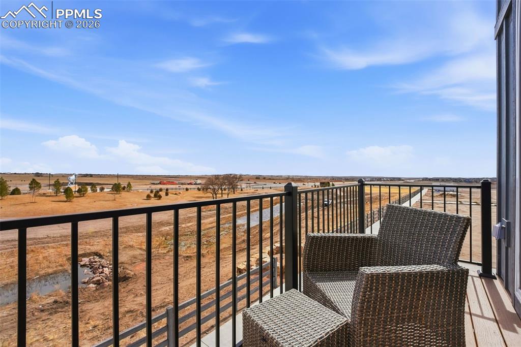 9456 Traveler Terrace