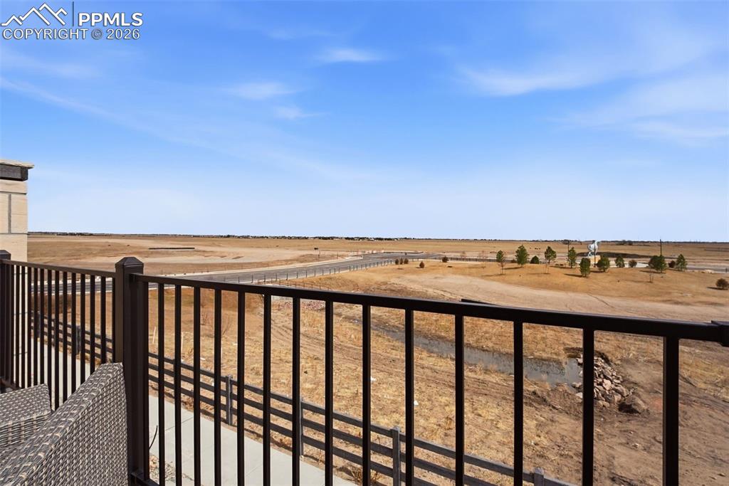 9456 Traveler Terrace