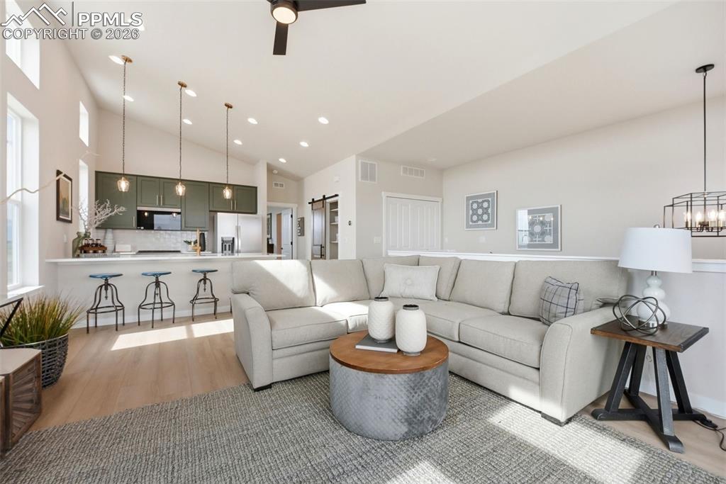 9456 Traveler Terrace