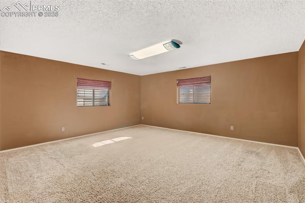 Spacious recreation room/2nd family room located in the basement.