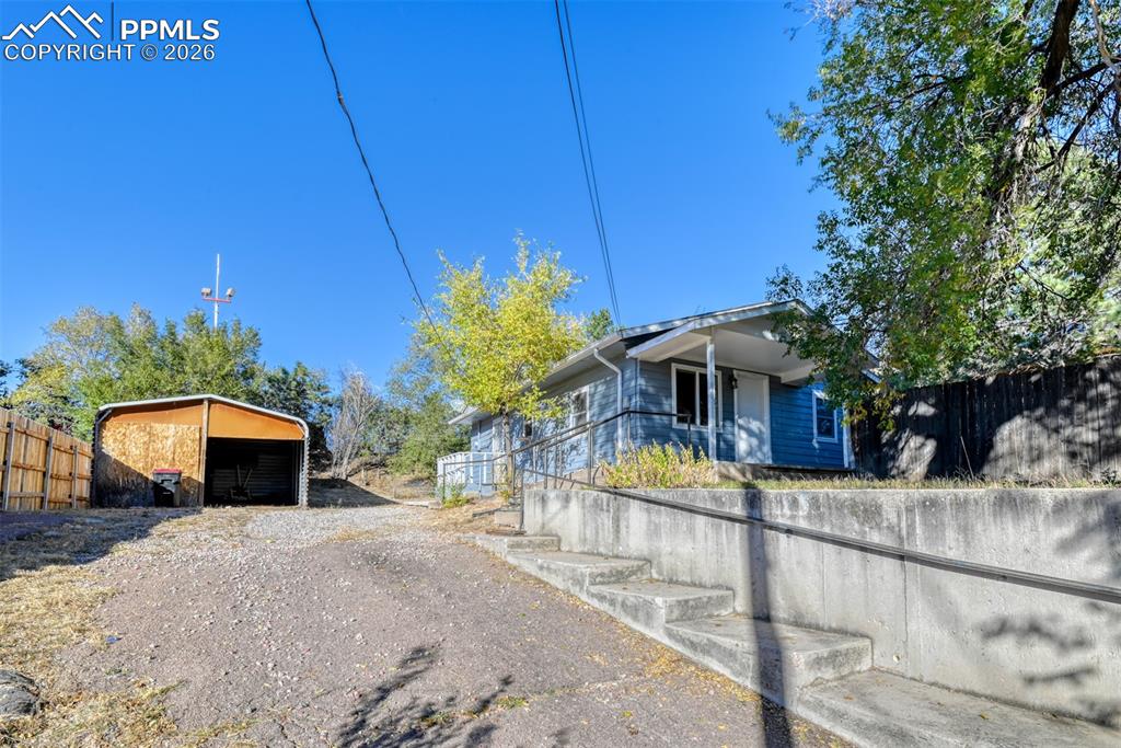 632 Santa Fe Street photo 3