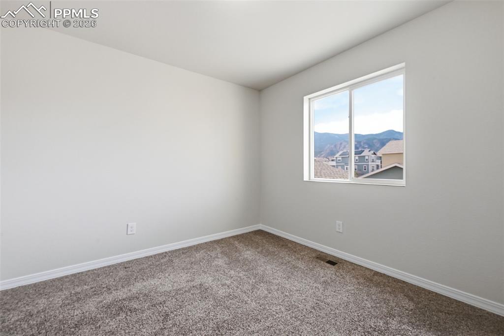 Bright and adaptable space to meet changing needs.