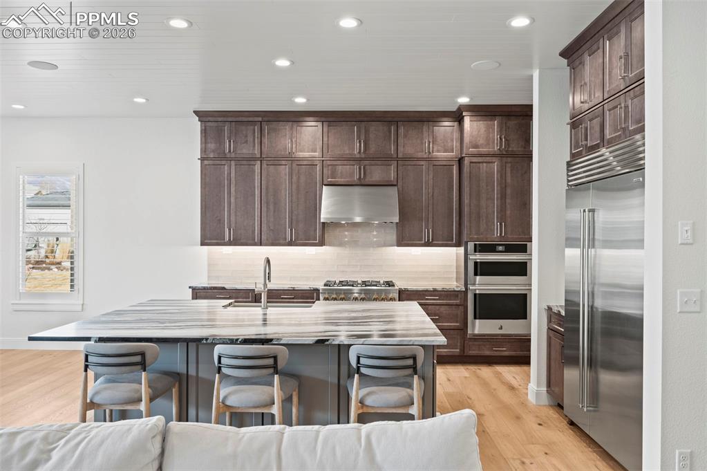 3474 Crest Hollow View