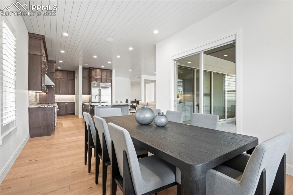 3474 Crest Hollow View