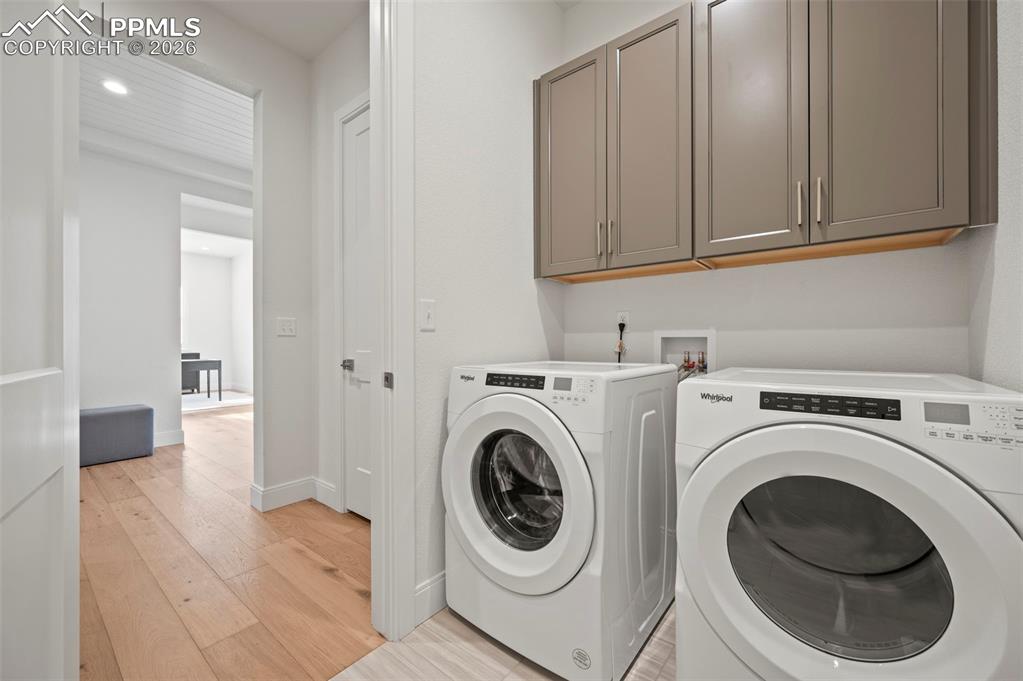 3474 Crest Hollow View