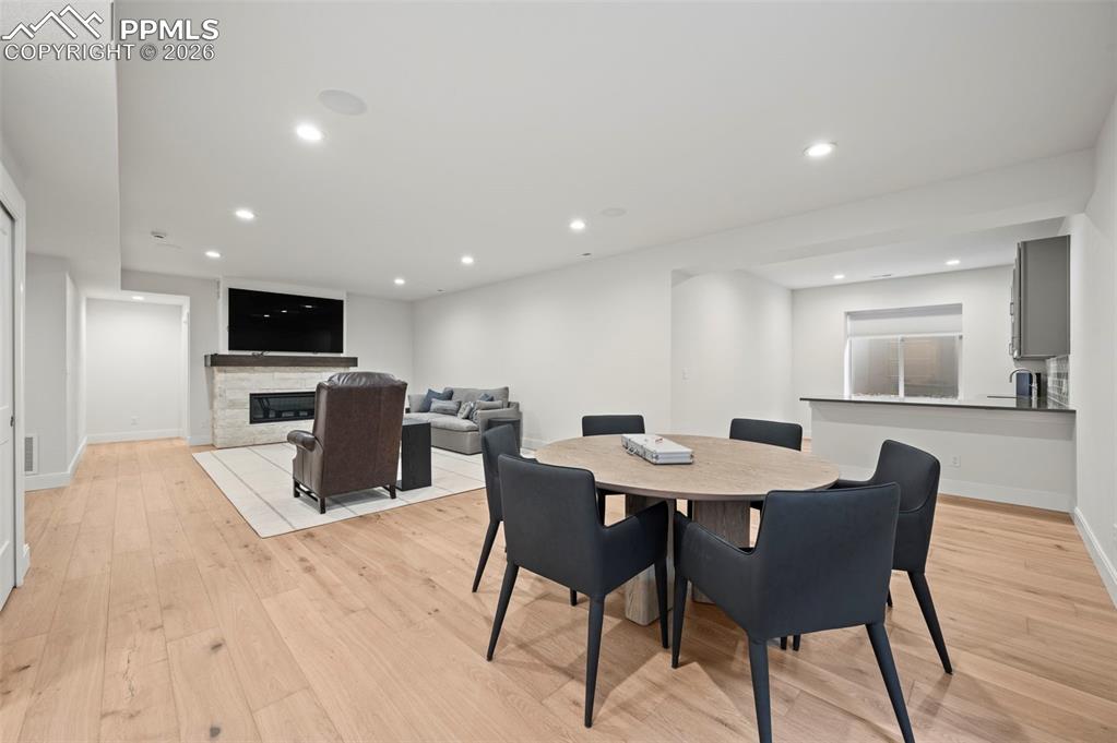 3474 Crest Hollow View