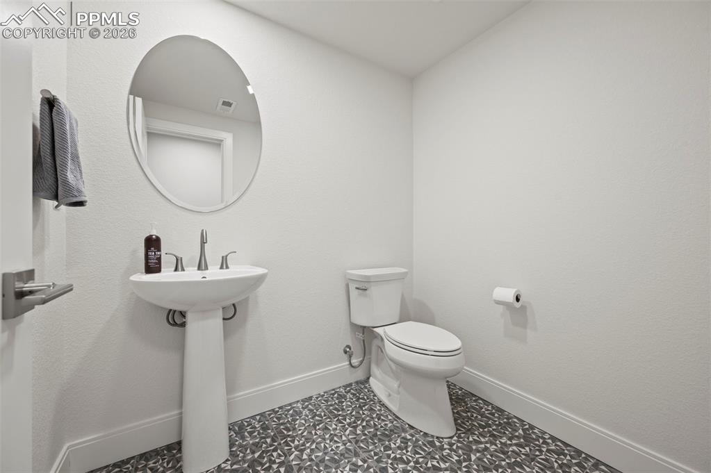 3474 Crest Hollow View