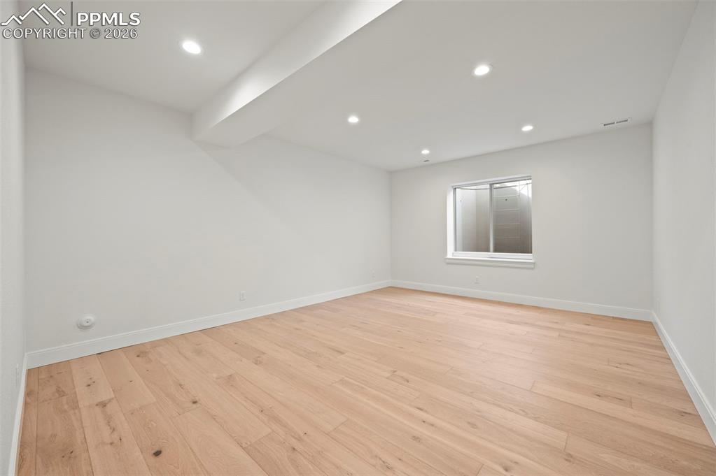 3474 Crest Hollow View