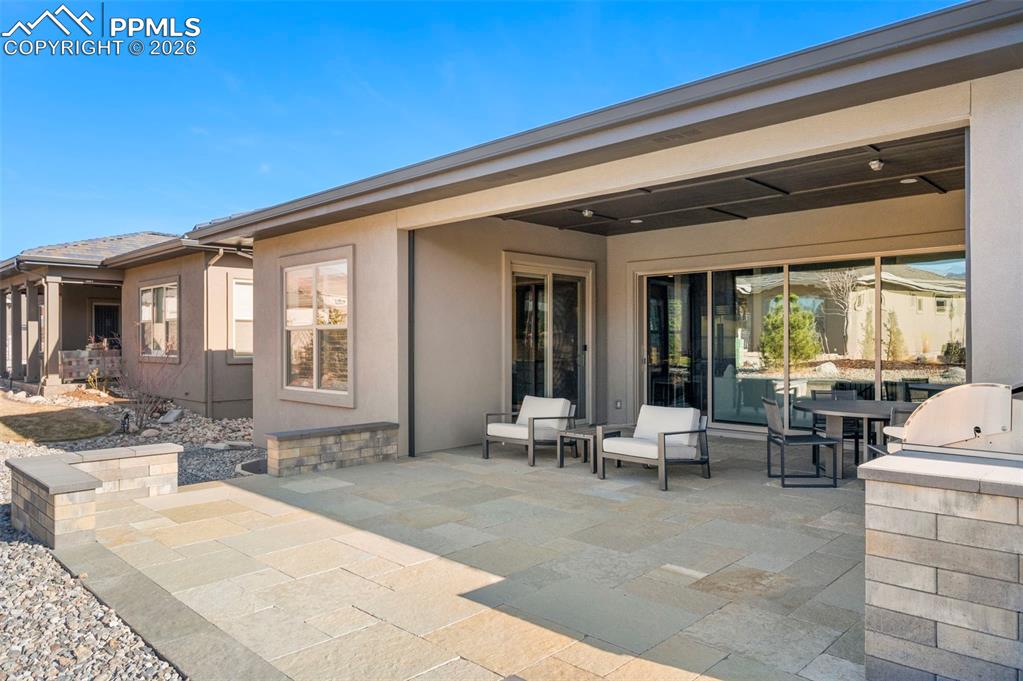 3474 Crest Hollow View